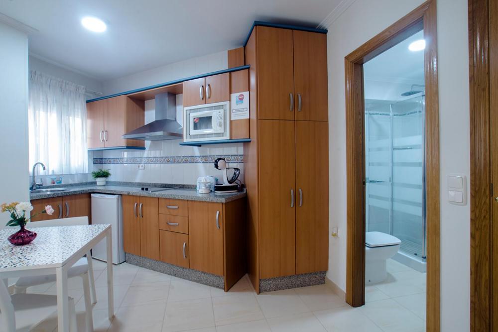 Apartamentos Amat - Only Adult - Playa El Bajondillo Torremolinos Ngoại thất bức ảnh