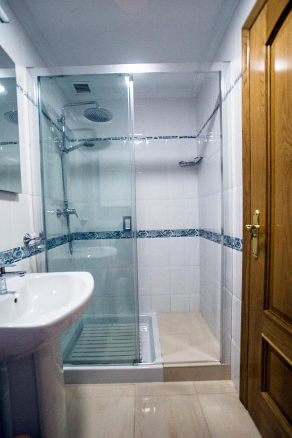 Apartamentos Amat - Only Adult - Playa El Bajondillo Torremolinos Ngoại thất bức ảnh