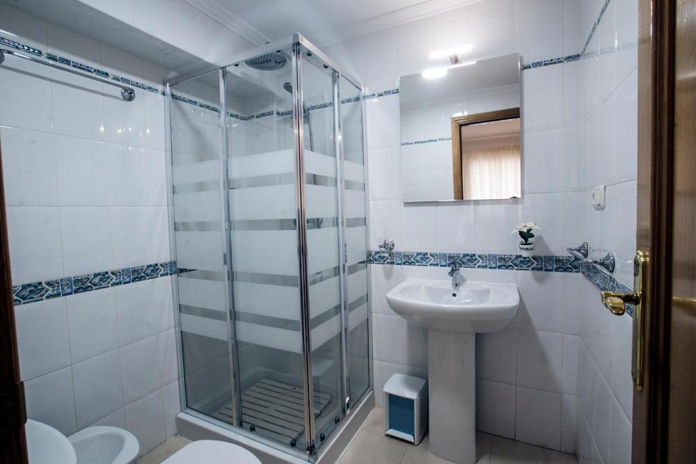 Apartamentos Amat - Only Adult - Playa El Bajondillo Torremolinos Ngoại thất bức ảnh